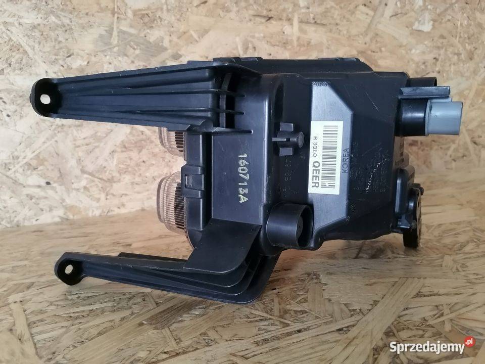 KIA SPORTAGE IV GT HALOGEN LED PRAWY 92202F1100 osobowe Światła do jazdy dziennej DRL Pleszew
