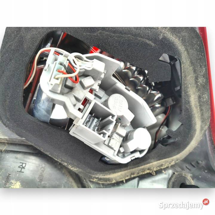 LAMPA PRAWA Volvo V60 20102018 tylna tylnia lubelskie Chełm