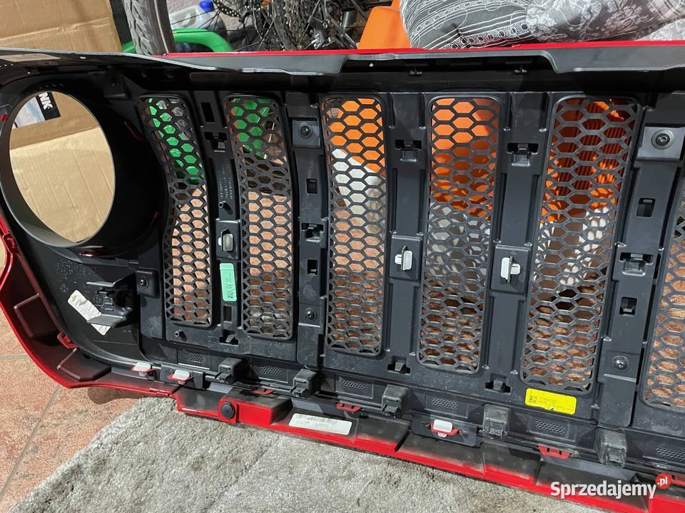 Jeep Wrangler JL Gladiator Grill Atrapa Biała Podlaska