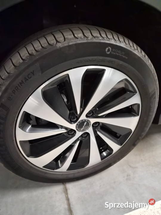 Komplet opon Michelin ePrimacy w rozmiarze 23550 sprzedam