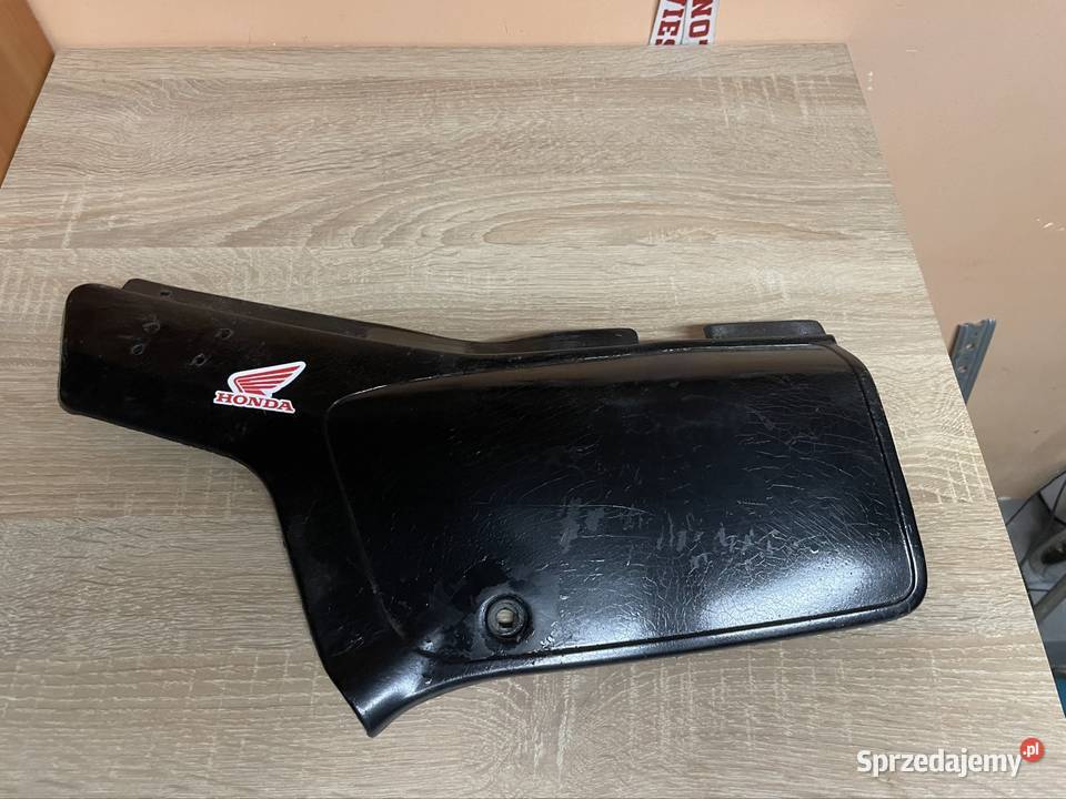 Honda XL 600 350 boczki plastiki sprzedam