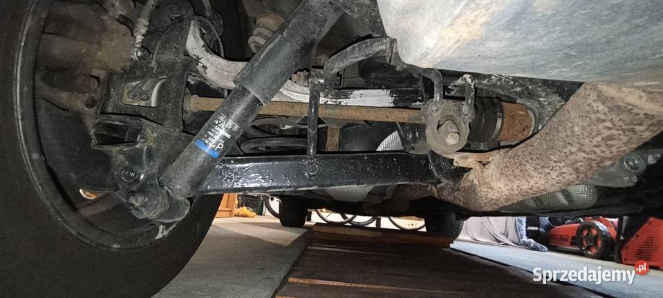 Koleos 4x4 z małym przebiegiem salon Bełsznica