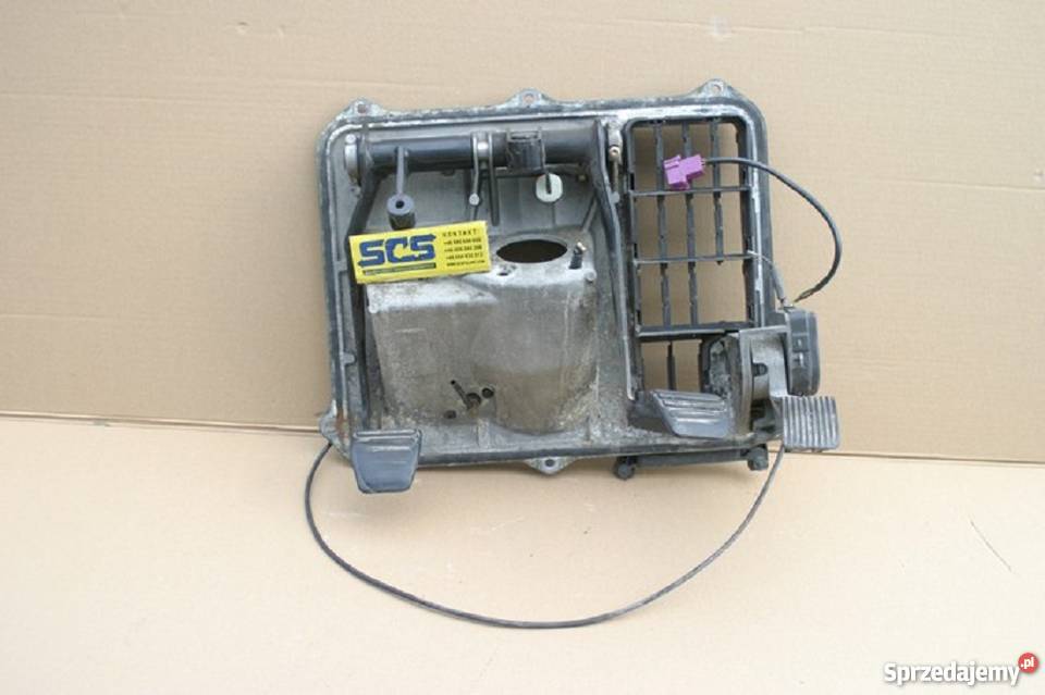 MAN TGA PODSTAWA PEDAŁÓW PEDAŁY WĄSKA KABINA Bieleń