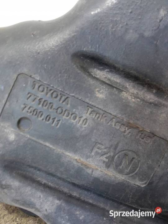 ZBIORNIK PALIWA 10 B BAK PLASTIKOWY POMPA 0D010A osobowe Zbiorniki