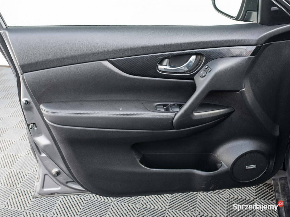 Nissan XTrail GD WD5 38YF13 DIGT TeknaPodgrzf i światła przeciwmgielne Pępowo