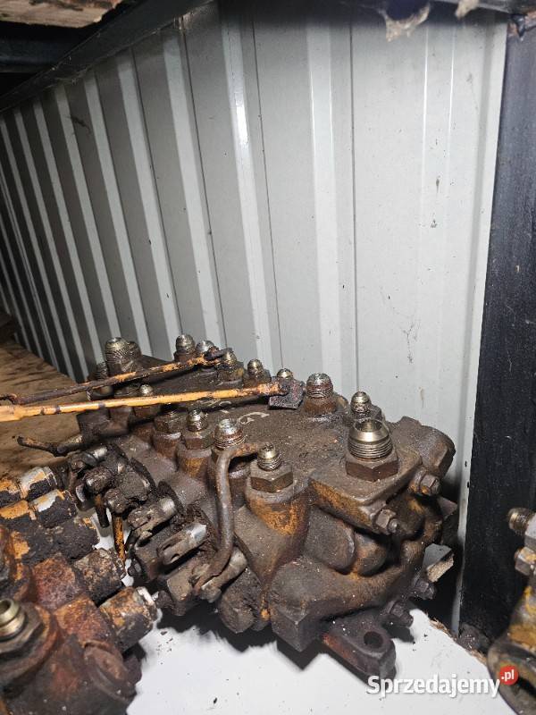 7sekcyjny blok zaworów sterujących Case 580G Gdynia