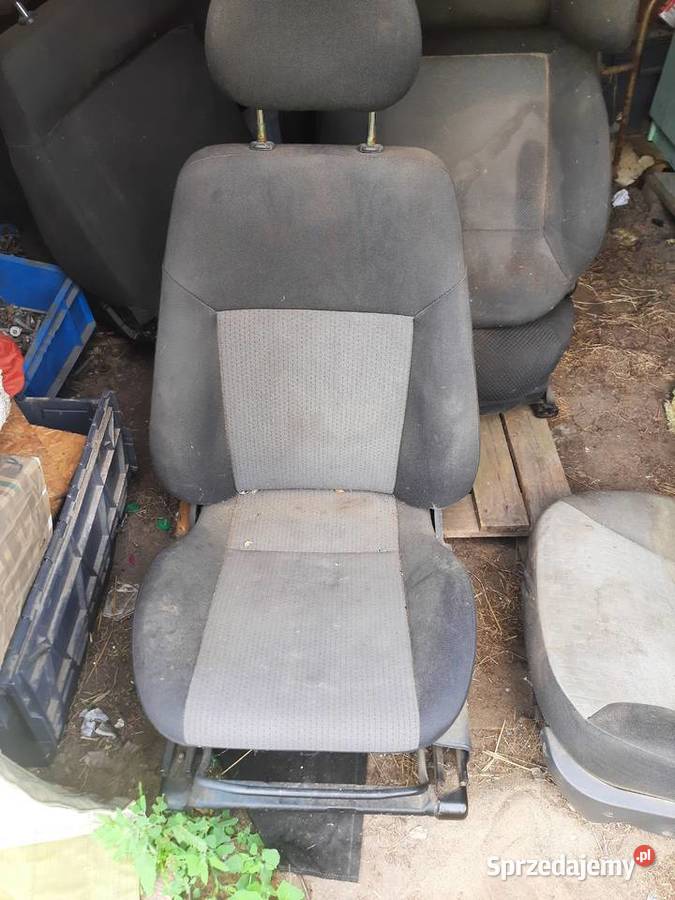 Opel Meriva A lewy fotel kierowcy Ksawerów