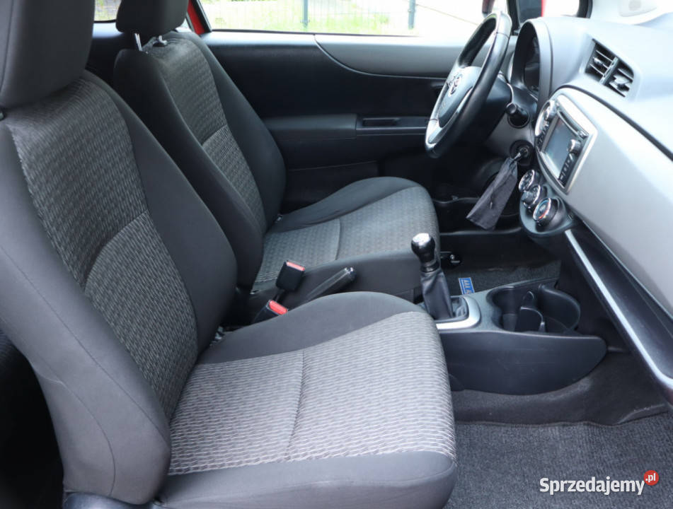 Toyota Yaris 10 VVTi wspomaganie kierownicy mazowieckie Piaseczno