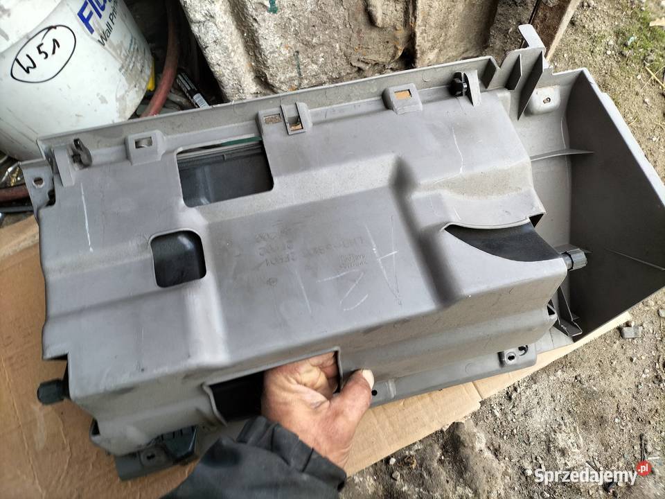 NISSAN PRIMERA P11 P 11 LIFT SCHOWEK PASAŻERA Kamień-Kolonia