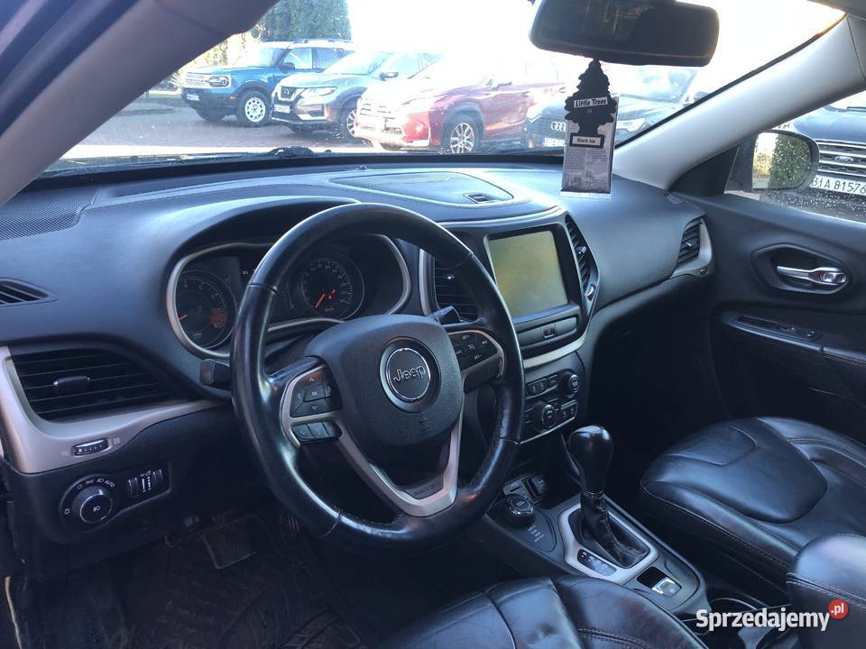JEEP CHEROKEE 32 V6 4x4 NORTH Rok produkcji 2015 Łapy