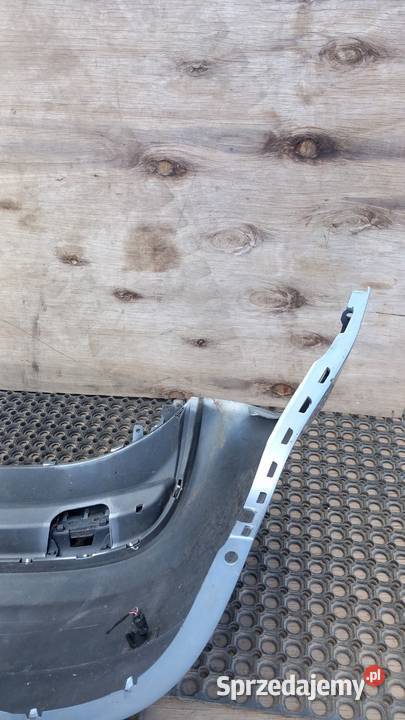AUDI A3 8P SLINE LIFT HB ZDERZAK TYŁ PDC osobowe Zbierkowo