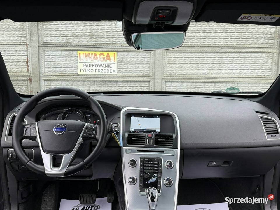 Volvo XC 60 20D4 200 światła do jazdy dziennej Węgrów