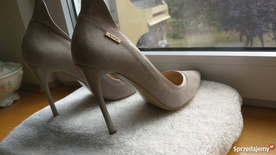 Cudne damskie butyczółenkaszpilki z naturalnej Częstochowa