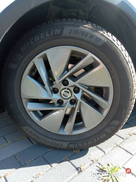 Nissan Qashqai 2022r bezwypadkowy biała perła lakier metallic Gorlice