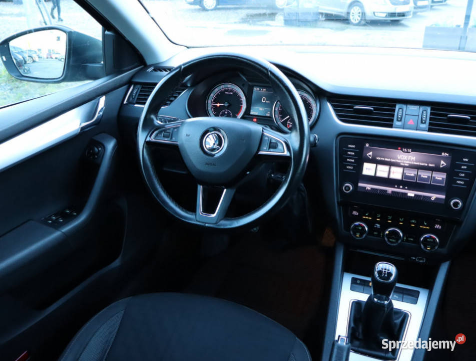 Skoda Octavia 16 TDI światła do jazdy dziennej Piaseczno