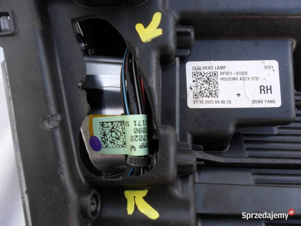 REFLEKTOR PRZÓD STRONA PRAWA HYUNDAI KONA II Lampy przednie Nowy Tomyśl sprzedam