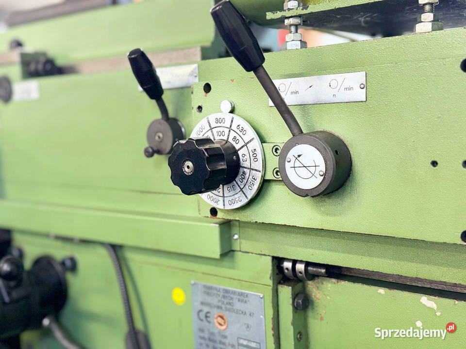 Frezarka uniwersalna AVIA FNF 40C stan Produkcja