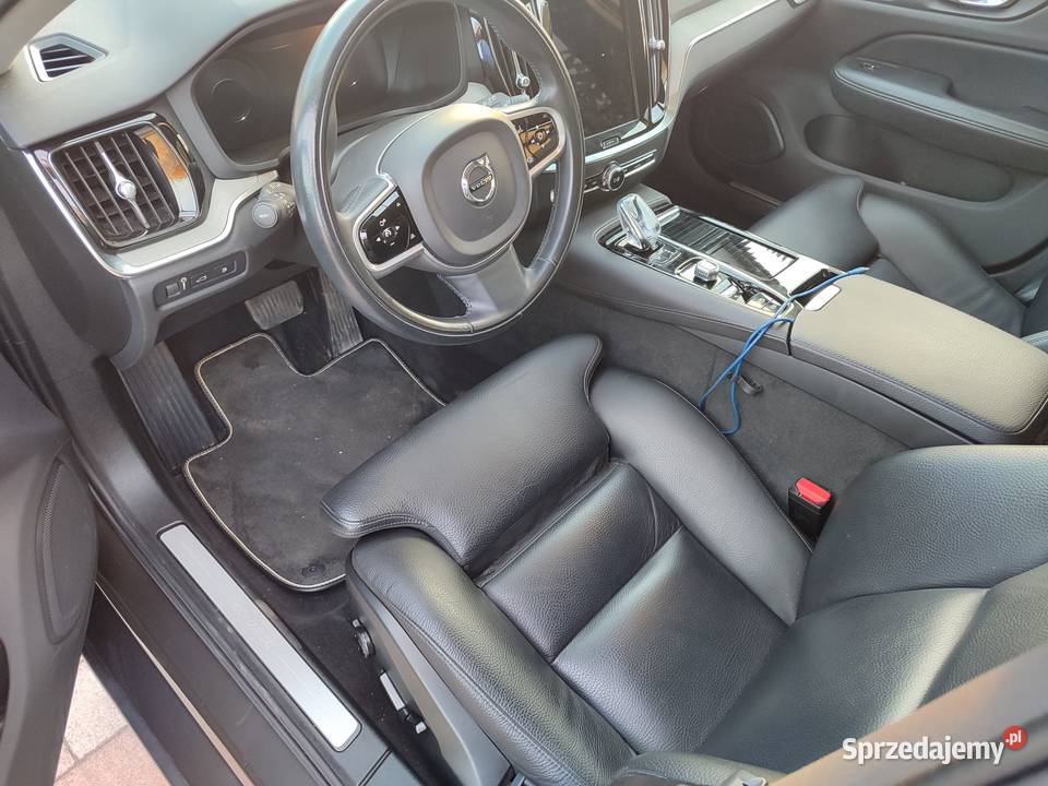 volvo v60 T6 recharge 2021 INSCRIPTION Morawica