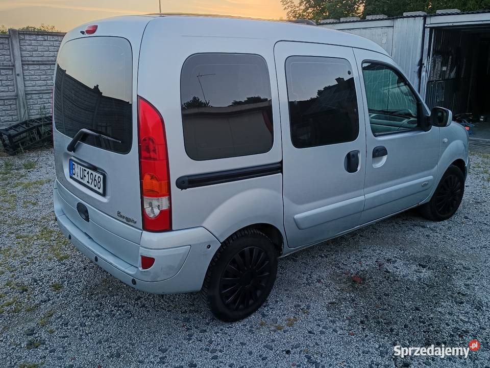 Renault Kangoo 16 pb pryvilege panorama klima wspomaganie kierownicy sprzedam