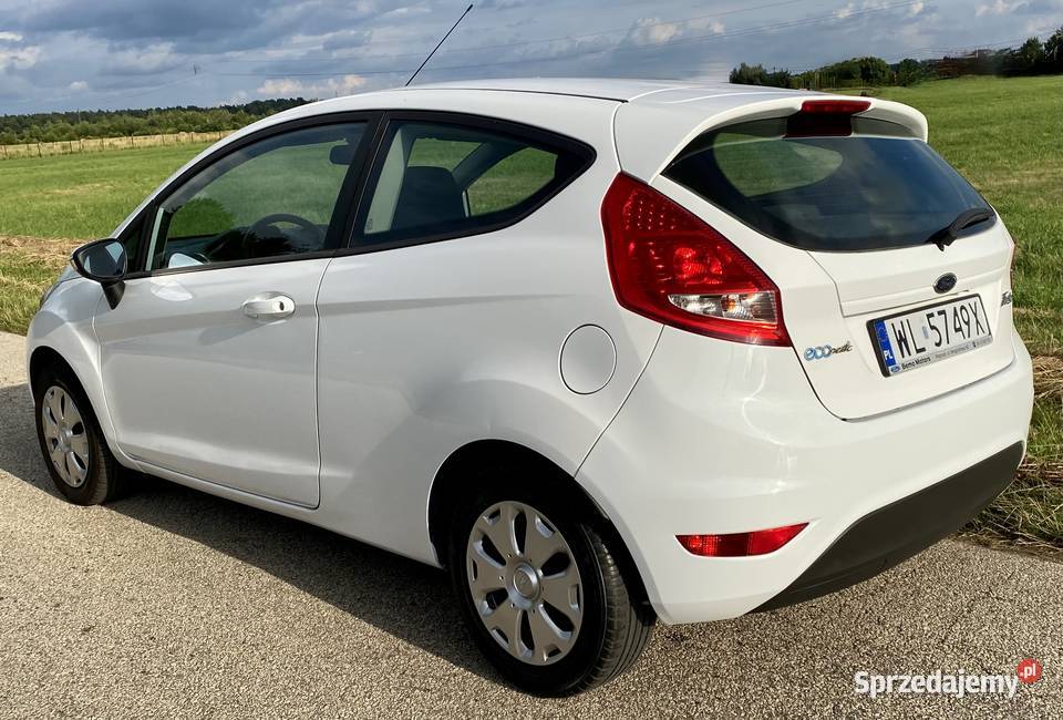 Ford Fiesta 16d 45 l100 niski przebieg elektryczne lusterka mazowieckie Wieliszew