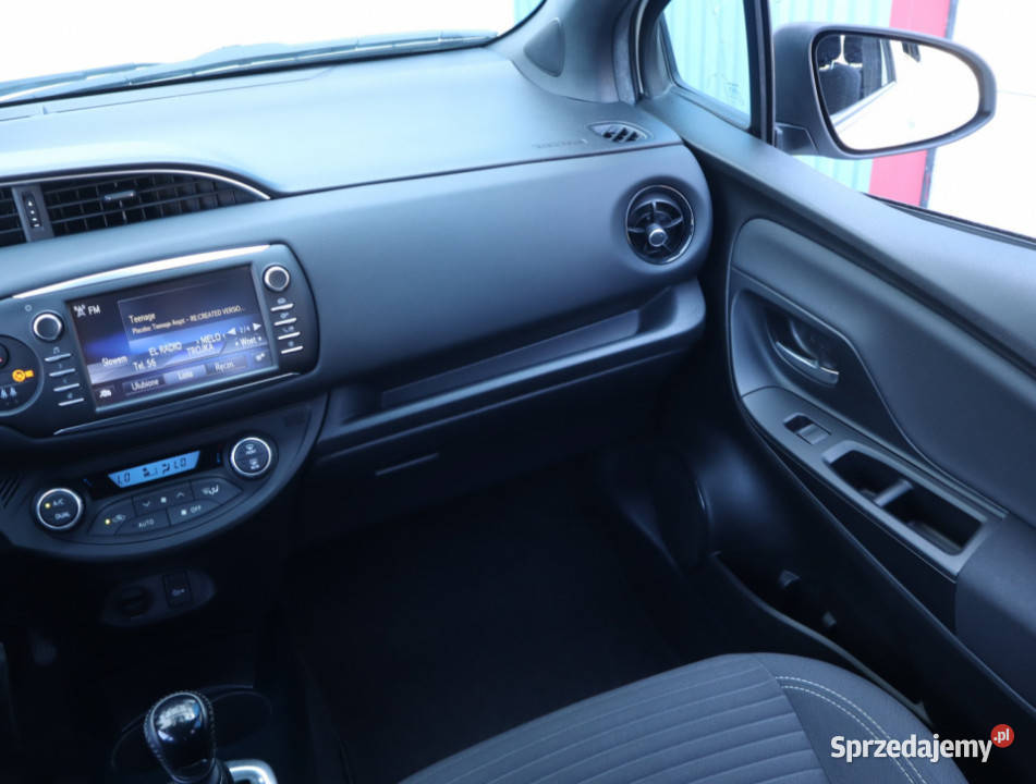 Toyota Yaris 15 Dual VVTi ABS Łódź sprzedam