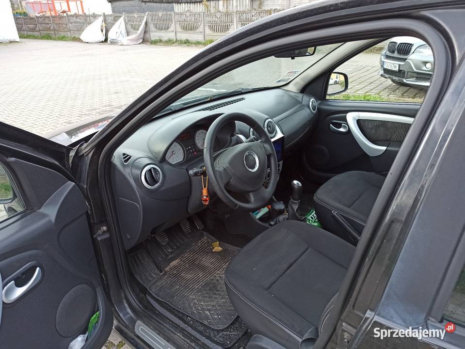 Sprzedam Dacie Sandero 2009r 14 mpi gaz Jeden 268000km Gniezno