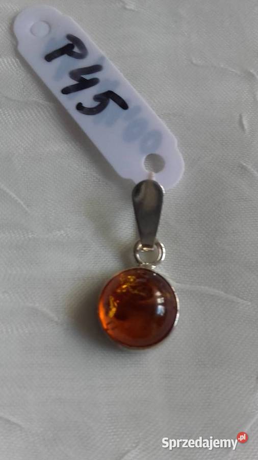 SREBRNA PRZEWIESZKA Z NATURALNYM BURSZTYNEM Naszyjniki wielkopolskie Piła