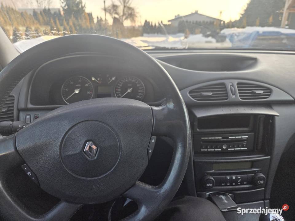 Renault Laguna 19 Dci kombi 2004 Rok produkcji 2004 Laguna Warka