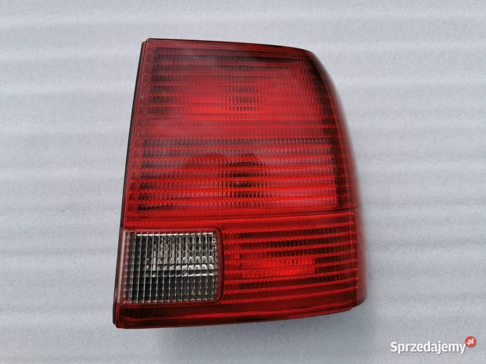 Lampa Prawy Tył Tylna Prawa VW Passat B5 Sedan Wyszków