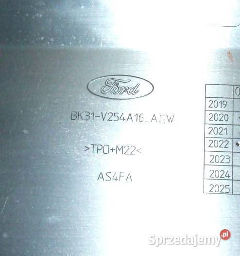NAKŁADKA LISTWA BOCZNA PRAWA ŚRODKOWA FORD dolnośląskie