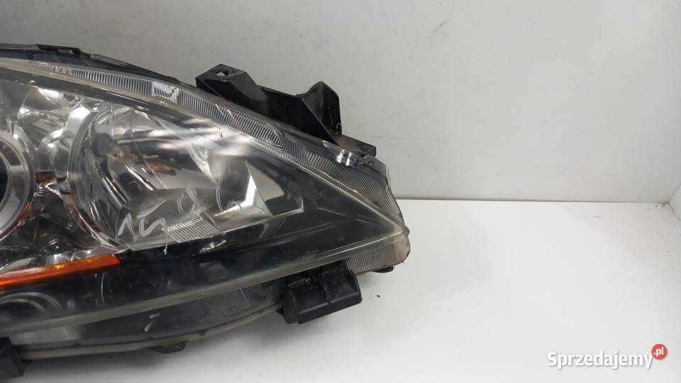 MAZDA 3 BL LAMPA PRZÓD PRAWA SOCZEWKA Zbierkowo