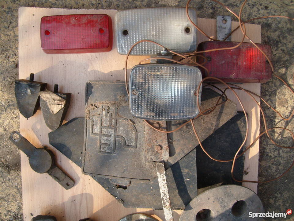 Fiat 126p zestaw czesci skrzynia biegow lampy Sulęcin