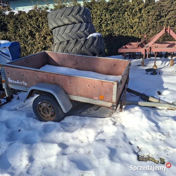 Przyczepka samochodowa burtowe Grabów nad Wisłą