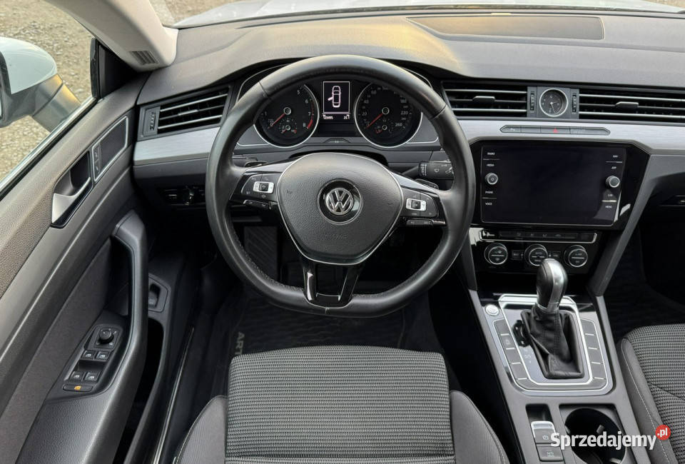 Volkswagen Arteon Essence 15 TSI 150 2018 nieuszkodzony Kielce