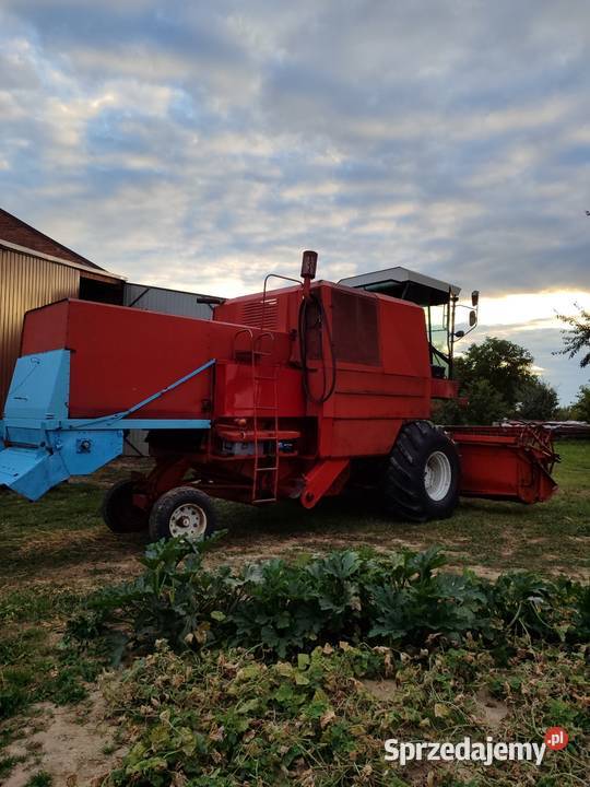 Kombajn zbożowy Bizon nieuszkodzony Janów Lubelski