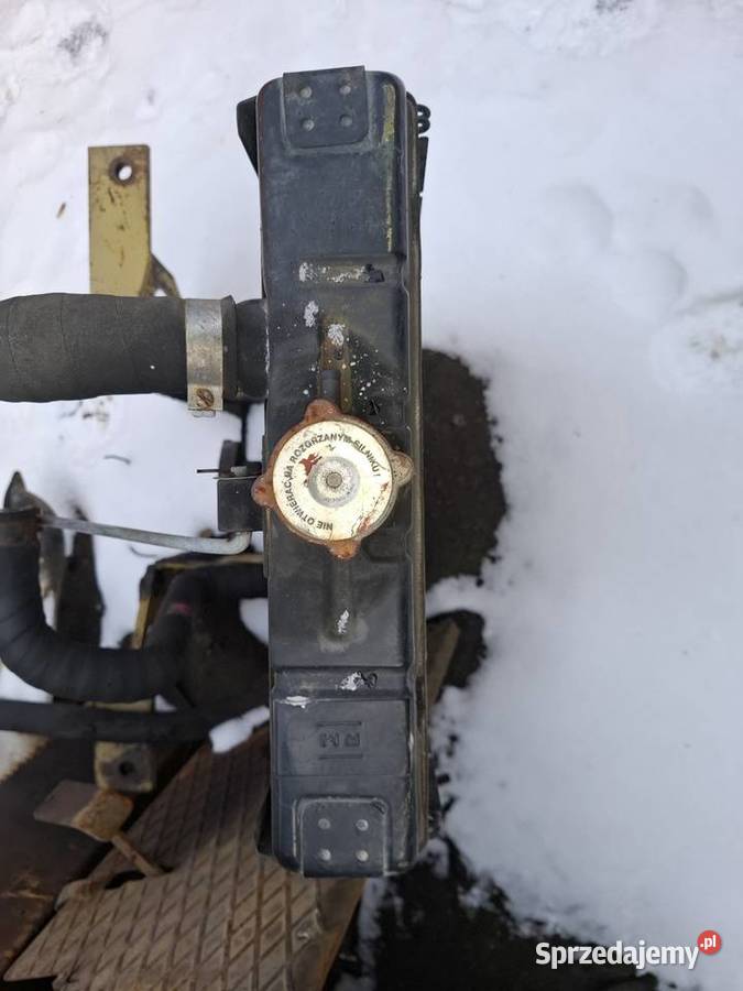 Ciągnik rolniczy Ursus C 330 Chłodnica w stanie Targoszyn sprzedam