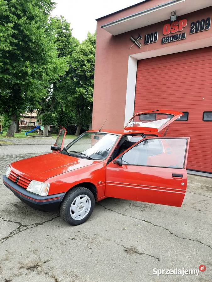 Peugeot 205 1991r Benzyna 11 Grobia