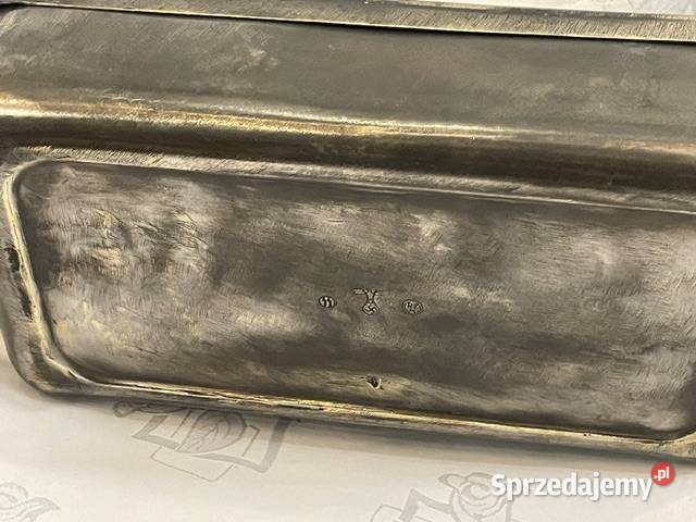 Metalowy pojemnik medyczny Wechmart Stalingrad
