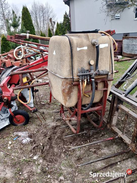 Opryskiwacz 400 litrów sprzedam