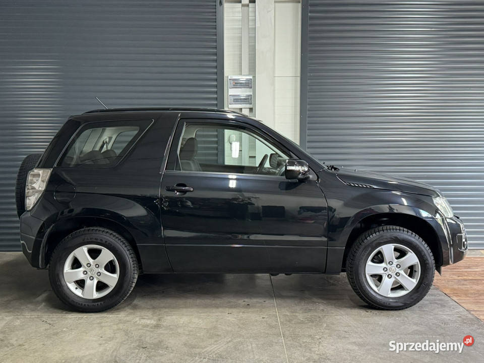 Suzuki Grand Vitara 20132014 bezwypadkowa Chechło