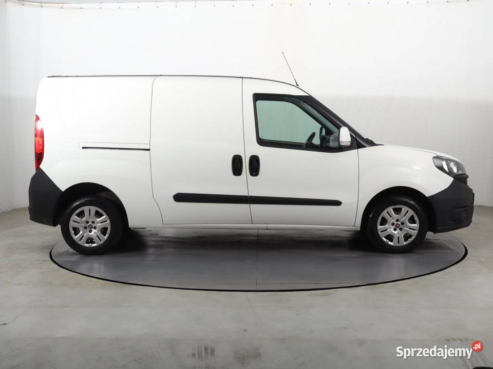 Fiat Doblo 13 MultiJet diesel Samochody osobowe Katowice