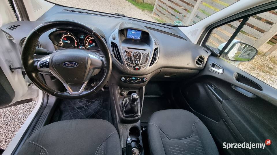 Ford Transit Courier bezwypadkowyzadbany Tarnów sprzedam