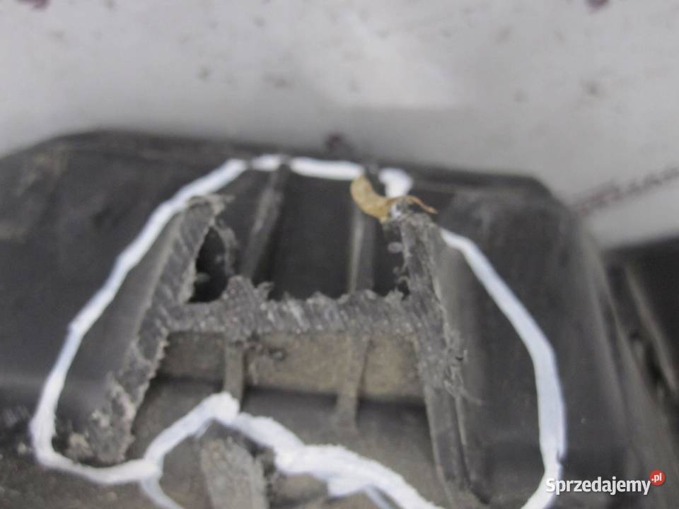 TOYOTA PRIUS II XW20 08r skrzynka bezpieczników