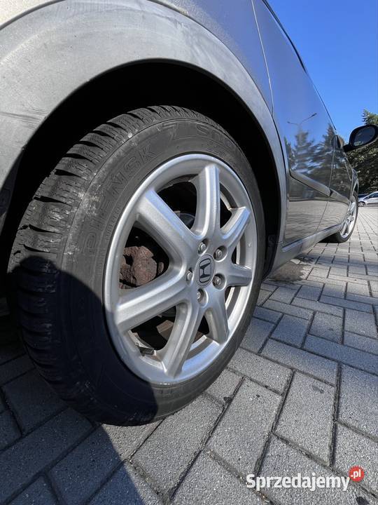 Honda Civic VIII UFO 18 iVTEC 140 bogata wersja