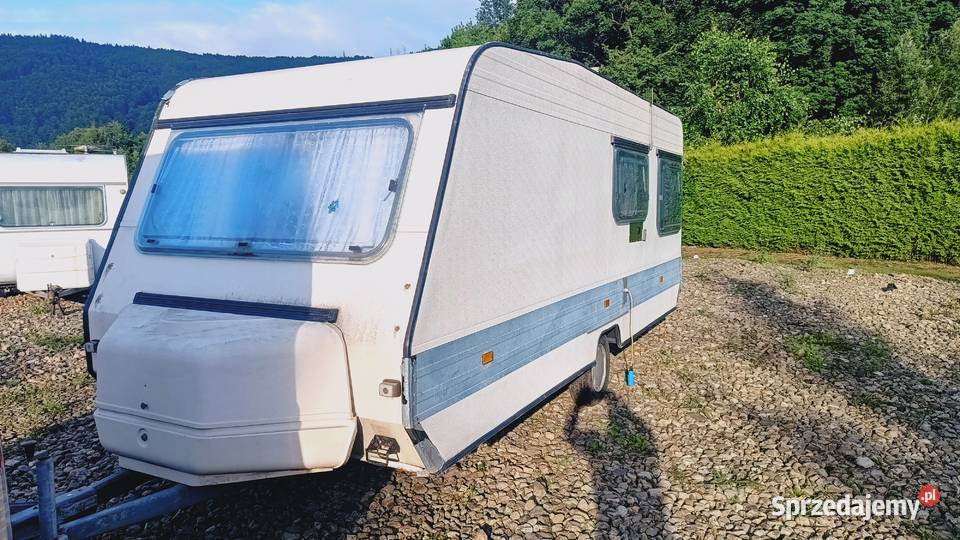 przyczepa kempingowa campingowa kemping DOMEK Adria