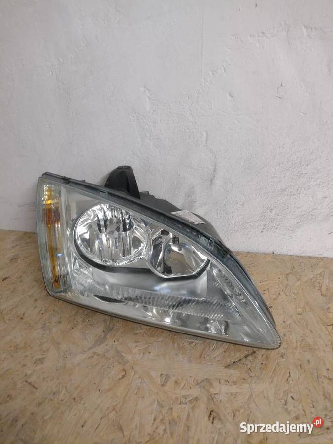 Lampa przednia prawa Ford Focus MK2 Kwilcz