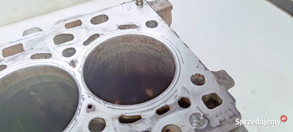BLOK SILNIKA AUDI A6 C8 DFB 20 TDI 05L103023 osobowe śląskie Przystajń