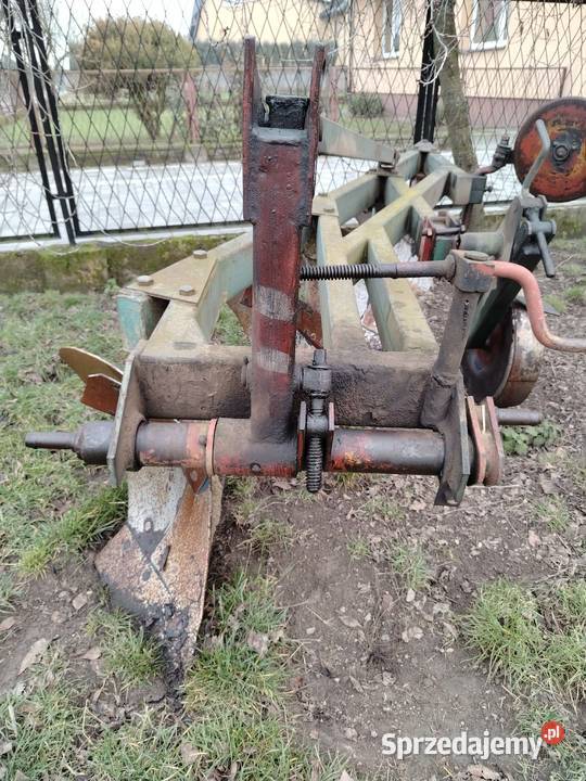 Pług zagonowy 4 skibowy Kościelec