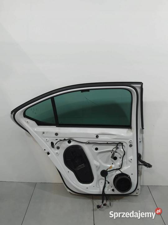 DRZWI LEWE TYŁ SEDAN LS9R Skoda Superb III Drzwi