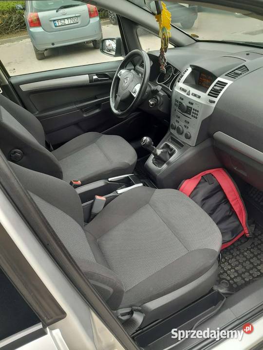 Opel Zafira 18 benzyna świętokrzyskie Osiek